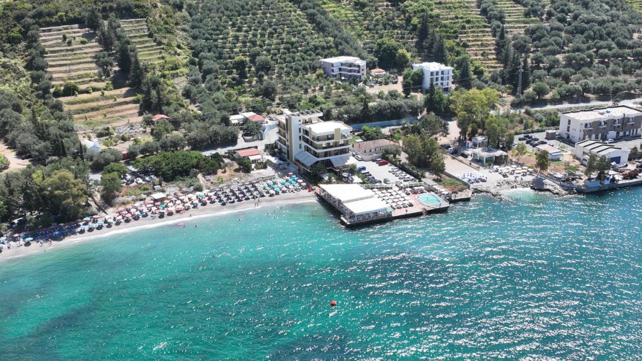 Paradise Beach Hotel Radhimë エクステリア 写真