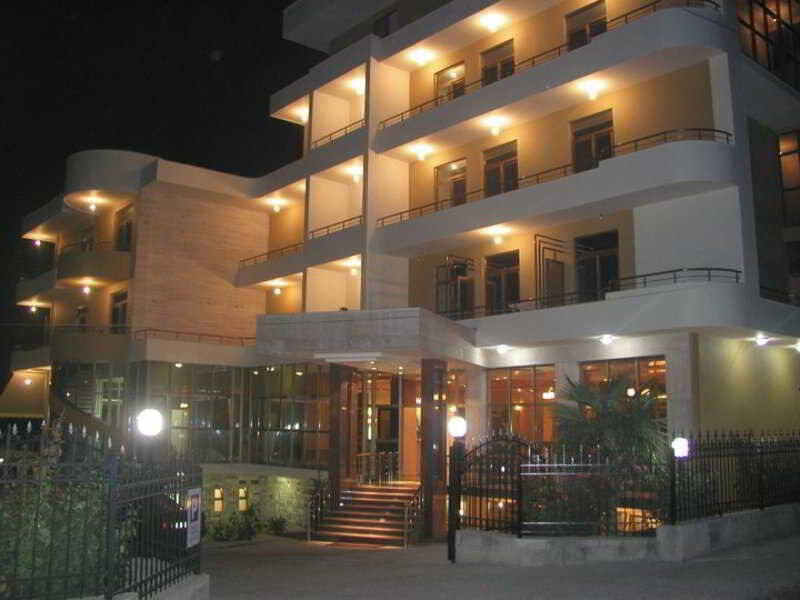 Paradise Beach Hotel Radhimë エクステリア 写真